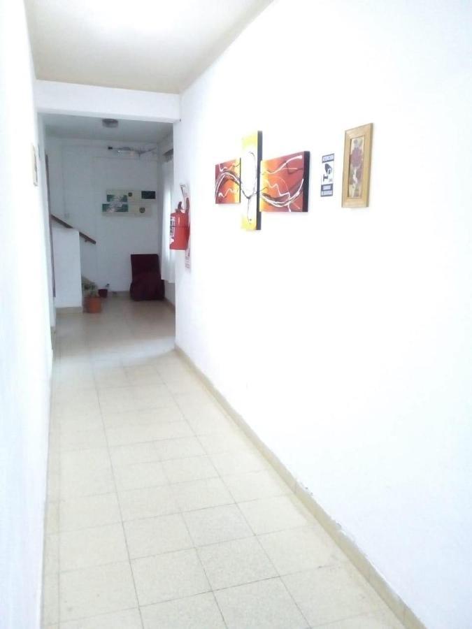 Hotel Centro Neuquén Kültér fotó