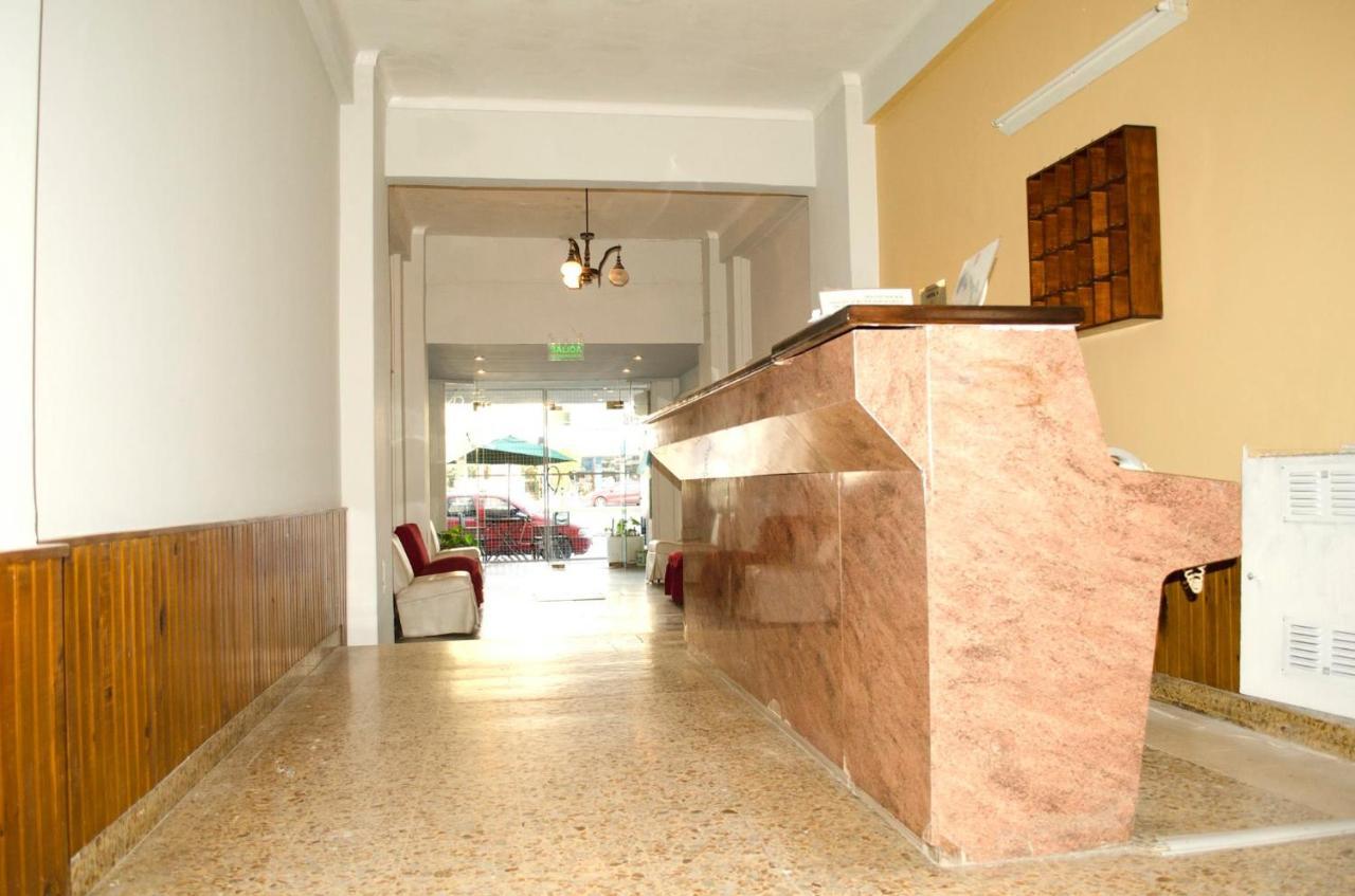 Hotel Centro Neuquén Kültér fotó