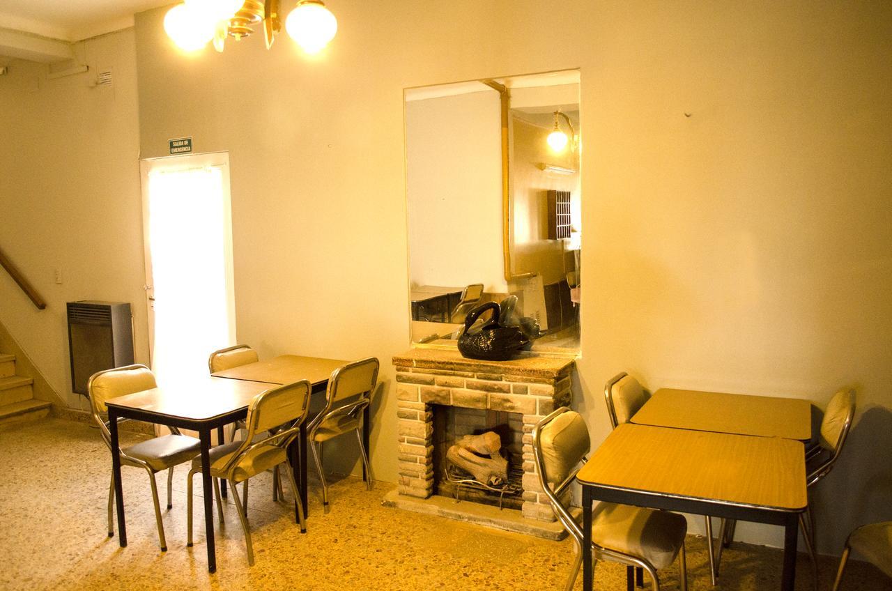 Hotel Centro Neuquén Kültér fotó